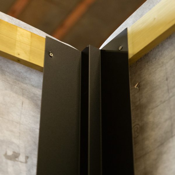 inside corner 600x600 1