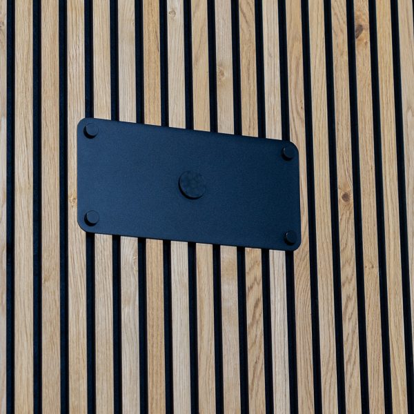 tv mount bracket on wall 600x600 1
